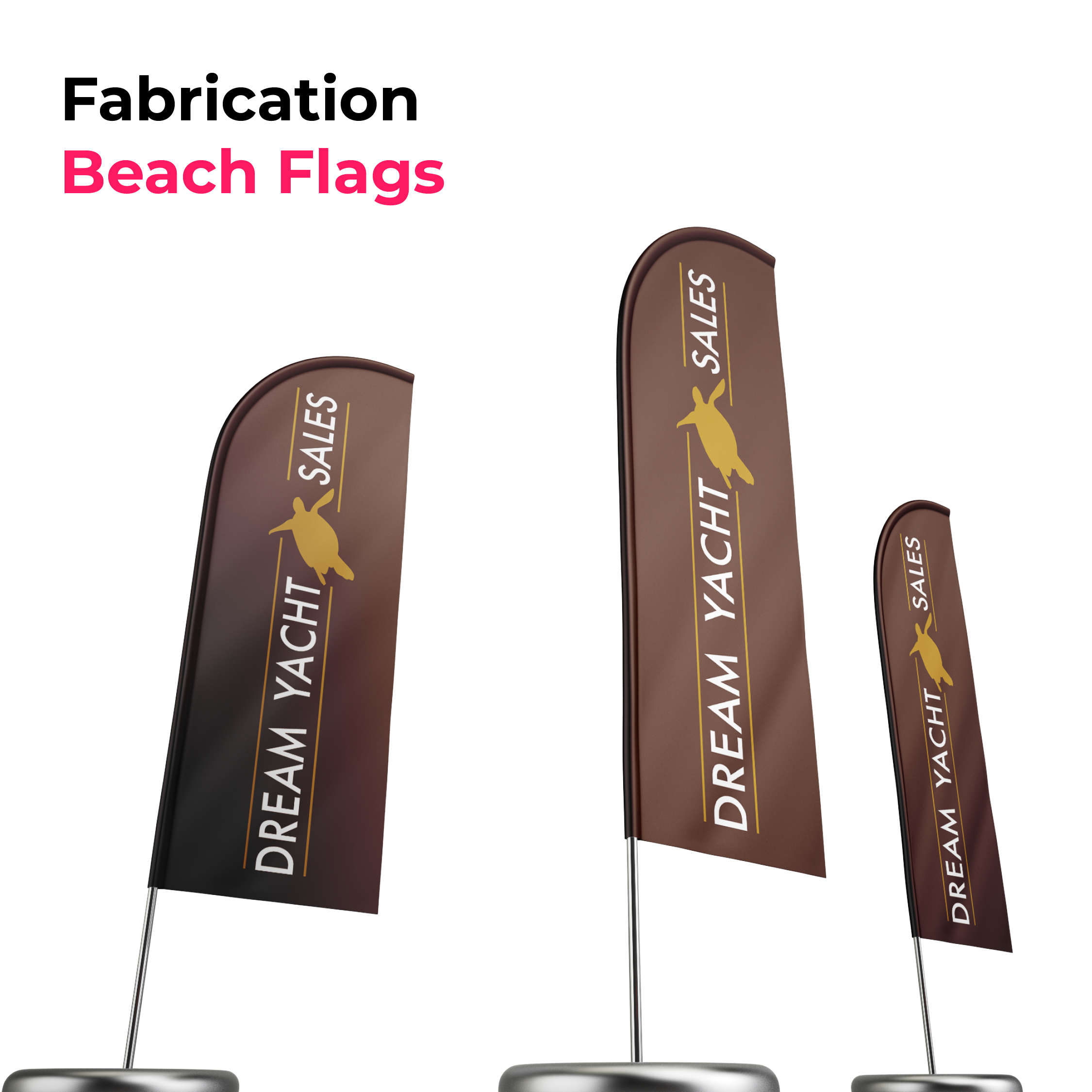 trois beach flags marrons avec le logo dream yacht charter couleur blanc et or dessus